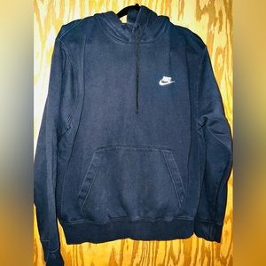 nike sweatshirt